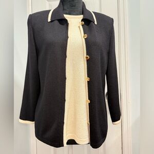 Elegant Women's Black and Cream Blazer